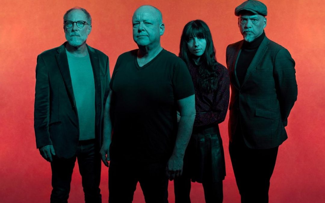 PIXIES ESTRENÓ NUEVO SINGLE «THERE’S A MOON ON” Y SE PREPARA PARA LLEGAR A CHILE