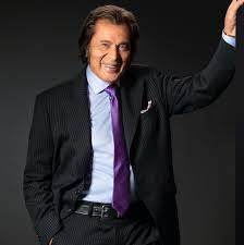 EL LEGENDARIO ENGELBERT HUMPERDINCK YA TIENE FECHA PARA SHOW EN CHILE